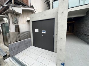 アドバンス大阪ルオーレDC(102)の物件外観写真